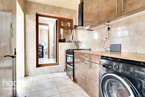 4 bedroom detached house for sale, Queens Road, Smethwick