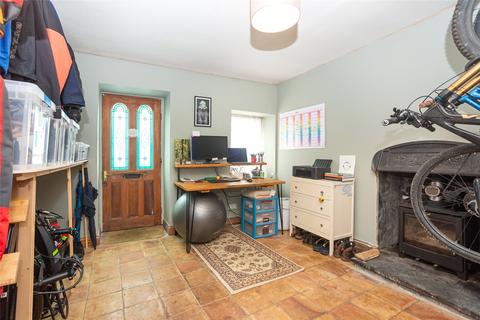 3 bedroom end of terrace house for sale, Smith Street, Beddgelert, Caernarfon, Gwynedd, LL55