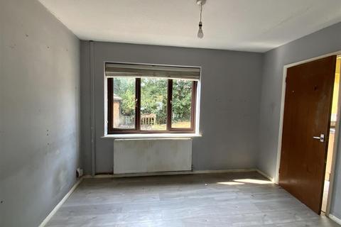 3 bedroom detached house for sale, South Copse, Northampton
