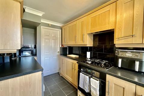 492 Richmond Road, Sheffield, S13 8NB