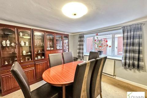 undefined, Park Row, Tredegar