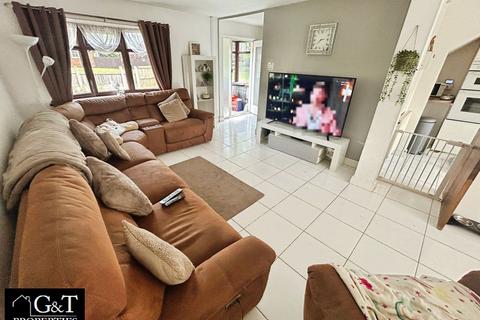 3 bedroom terraced house for sale, Butterfly Way, Cradley Heath