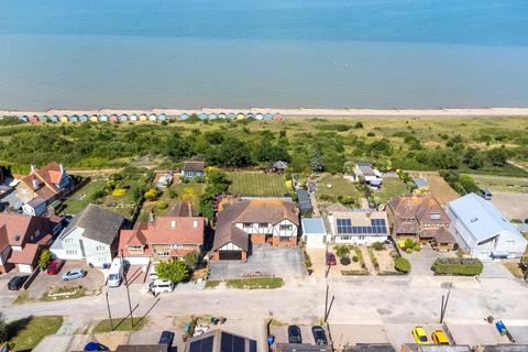 4 bedroom detached house for sale, Southsea Avenue, Minster on Sea, Sheerness, Kent, ME12