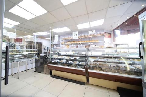Retail property (high street) to rent, 739 Green Lanes London N21 3RX