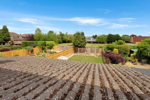 77 Babbacombe Road, Styvechale, Coventry, CV3 5NZ