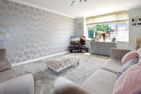 77 Babbacombe Road, Styvechale, Coventry, CV3 5NZ