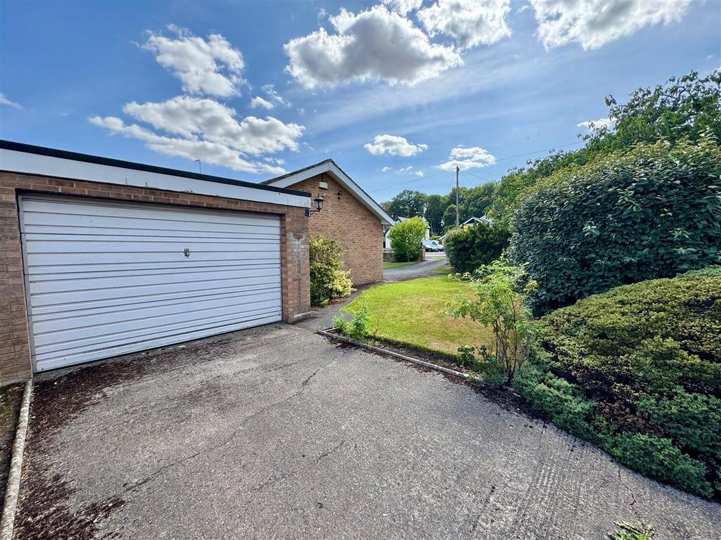 34-36 Elveley Drive j.jpg