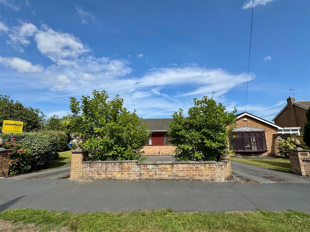 34-36 Elveley Drive i.jpg