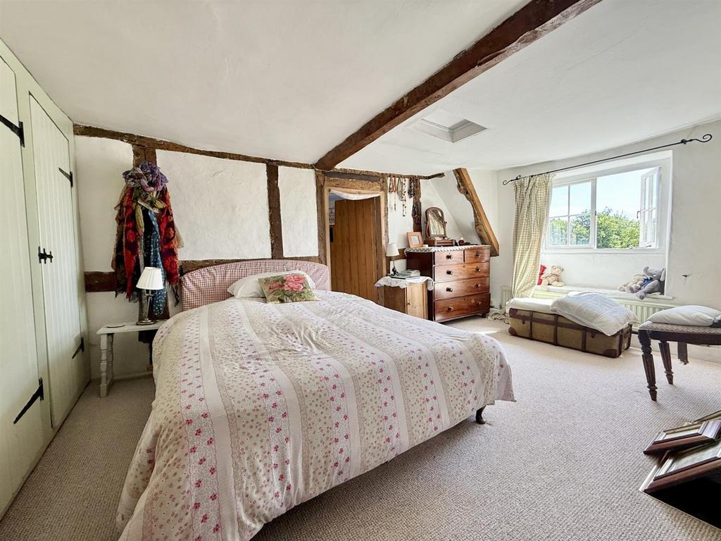 Bedroom1.jpg