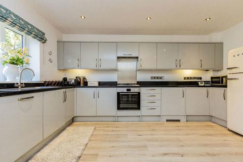 undefined, With A Detached Kiln In Sandhurst