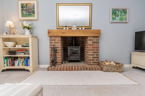 undefined, With A Detached Kiln In Sandhurst