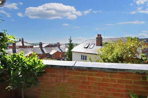 2 bedroom penthouse for sale, Winchester