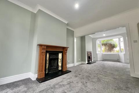 4 bedroom semi-detached house for sale, South Parade, Cleveleys FY5