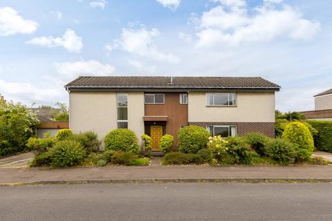 26 Burnbrae, Edinburgh, EH12 8UB