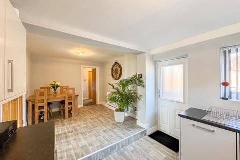 3 Bellingham Close, Bury, BL8 2TU