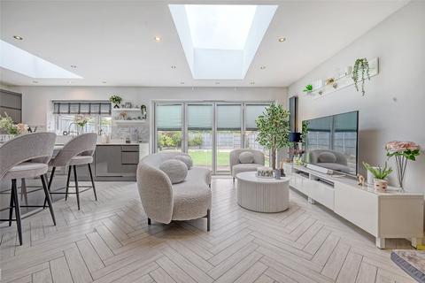 undefined, Pound Lane North, Laindon, SS15