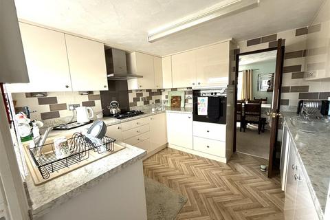 1 bedroom property for sale, Rugeley Road, Armitage, Rugeley