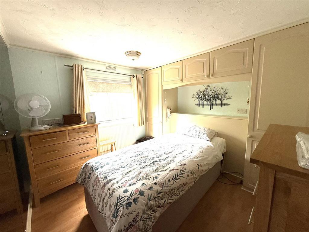 145 BED.jpeg