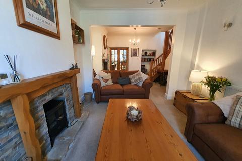 2 bedroom end of terrace house for sale, North Street, Martock, TA12