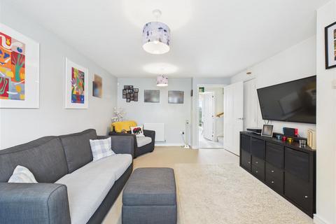 8 Eaton Close, Anlaby, Hull, HU10 7EY