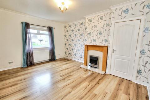81 Cairneymount Road, Carluke, ML8 4DZ