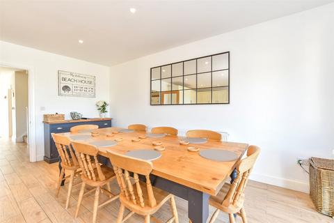 4 bedroom detached house for sale, Prime View, New Romney, Kent