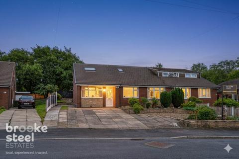 4 bedroom semi-detached house for sale, Middlegate Green, Loveclough