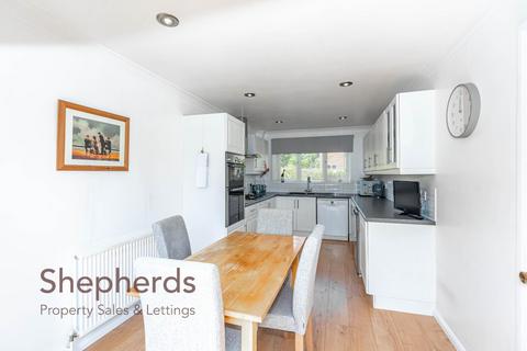 4 Borrell Close, Broxbourne, EN10 7RD