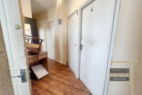 undefined, Heston Road, HOUNSLOW TW5