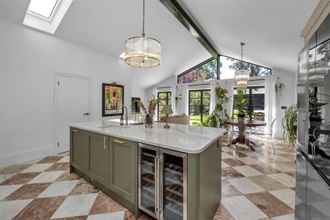 5 bedroom detached house for sale, Queens Road, Bury St. Edmunds