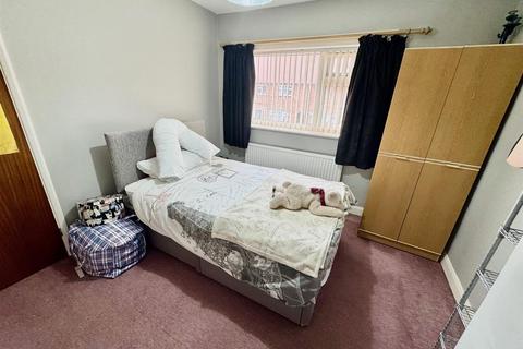 3 bedroom terraced house for sale, Holly Walk, Scarborough