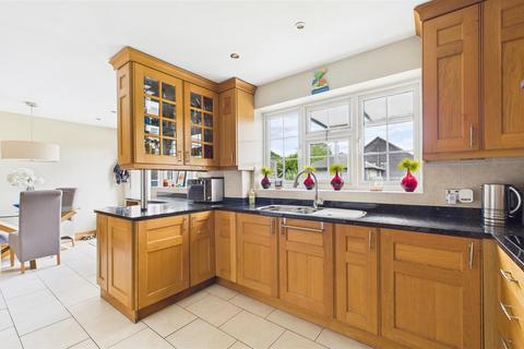 11 Tennand Close, Cheshunt, Waltham Cross, EN7 6DJ