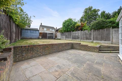 undefined, Warren Mead, Banstead, SM7