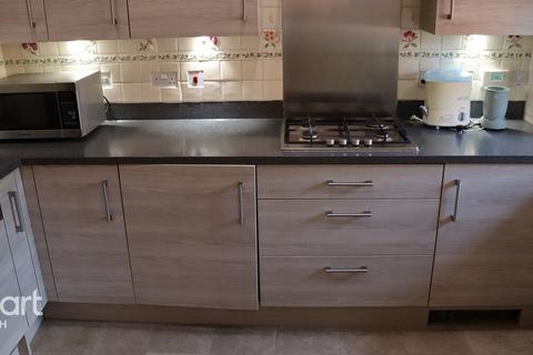 undefined, Denton Way, Slough