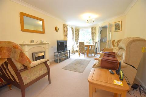 1 bedroom retirement property for sale, Ashingdon Road, Rochford