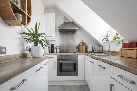 undefined, Baker Street, Surrey KT13