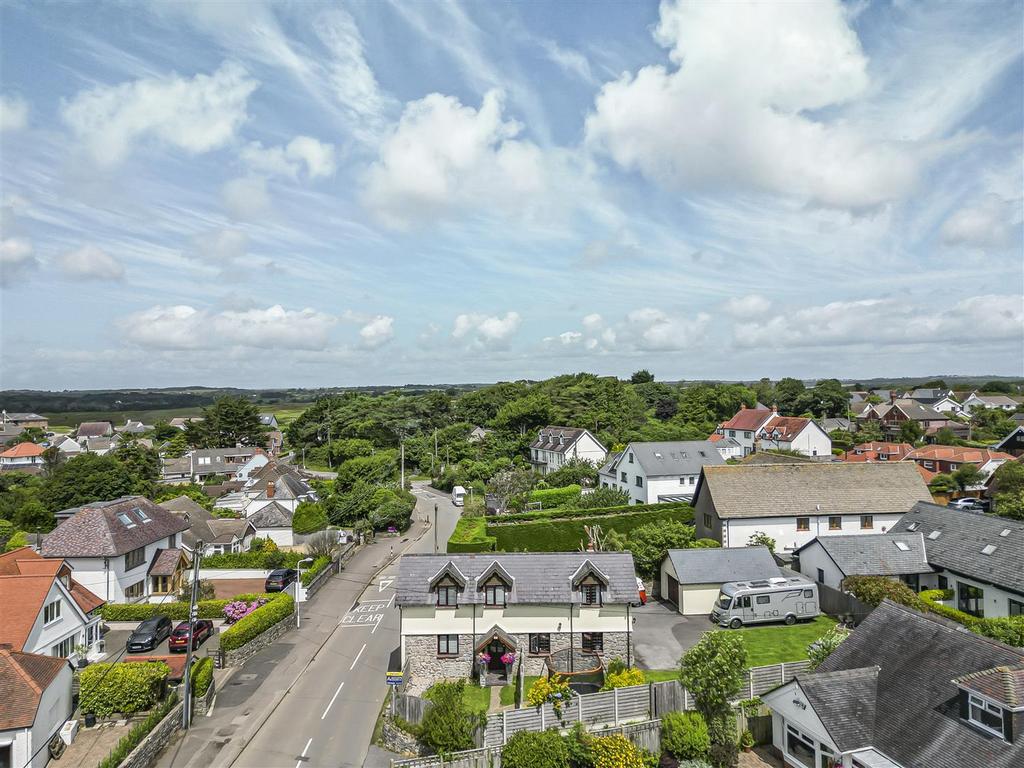 Aerial Aspect