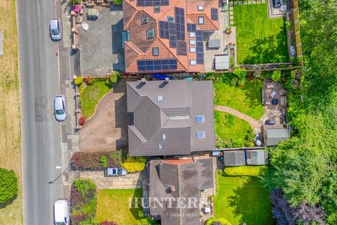 8 bedroom detached house for sale, Mainway, Alkrington, M24