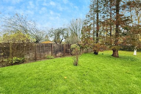 undefined, Whitley Wood Road, Reading, Berkshire