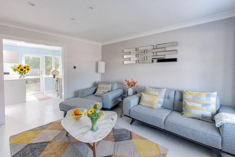 3 bedroom detached house for sale, Deyncourt Road, Wolverhampton, West Midlands, WV10