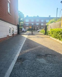 2 bedroom flat for sale, Flat , Hubbard Court, Valley Hill, Loughton