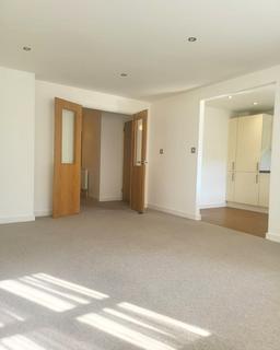 2 bedroom flat for sale, Flat , Hubbard Court, Valley Hill, Loughton