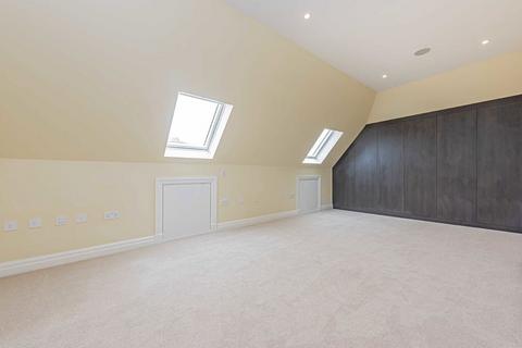 undefined, Blakes Avenue, New Malden KT3