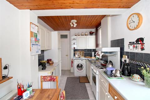 2 bedroom semi-detached house for sale, Brooklyn Road, Seaford