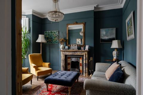 47 Dover Road, London, E12 5DZ