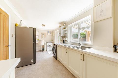 15 Grange Way, Broadstairs, CT10 2YP