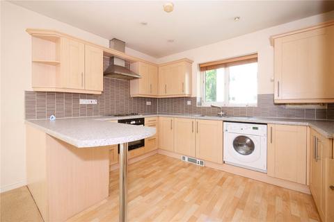 2 bedroom flat for sale, Lodge Road, Bradford BD10