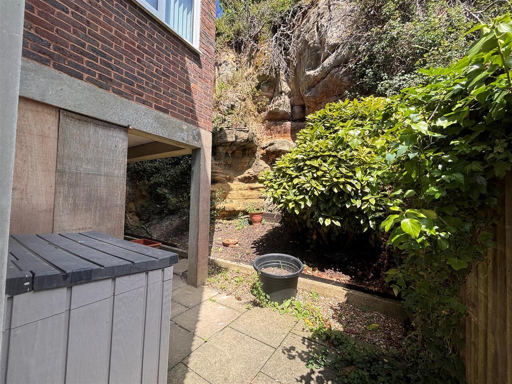 No 8 Courtyard.jpg