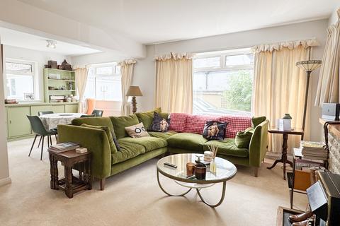 5 bedroom detached bungalow for sale, Haddenham, Buckinghamshire