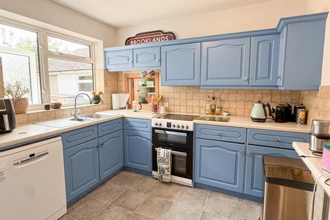 5 bedroom detached bungalow for sale, Haddenham, Buckinghamshire